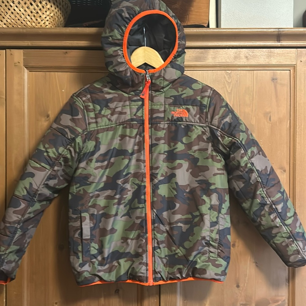The North Face Kids size large L Camo Puffer Jacket with Orange Trim